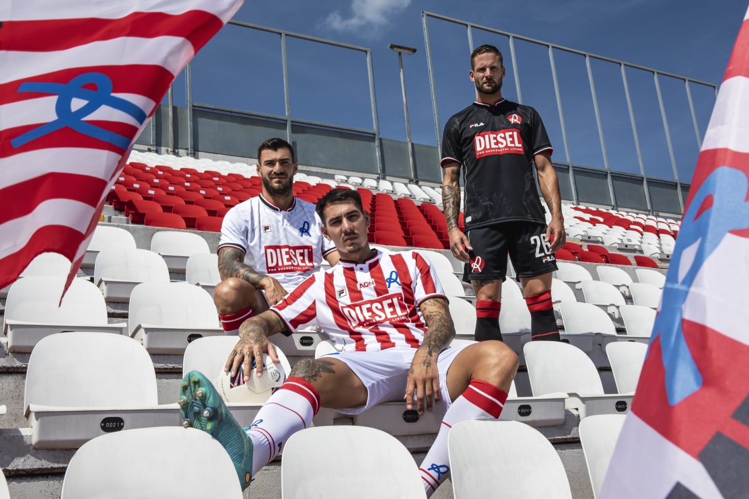 Maillot De Football Vicenza 2012-2013 - Domicile - Taille L - Numéro 4 Giandonato - Macron