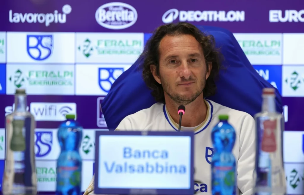 L'allenatore del Brescia, Aimo Diana