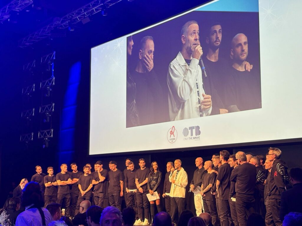 Il presidente Stefano Rosso con la squadra