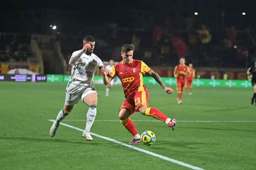 Il difensore del Catanzaro Nicolò Brighenti