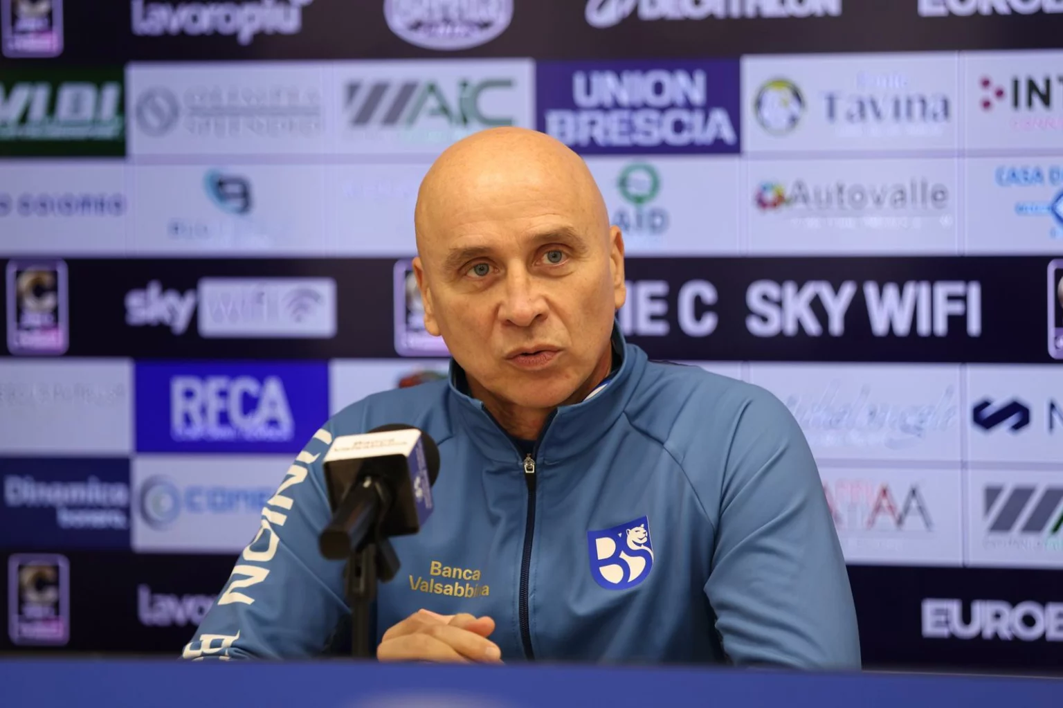 L'allenatore del Brescia Corini forse sarà ancora in panchina
