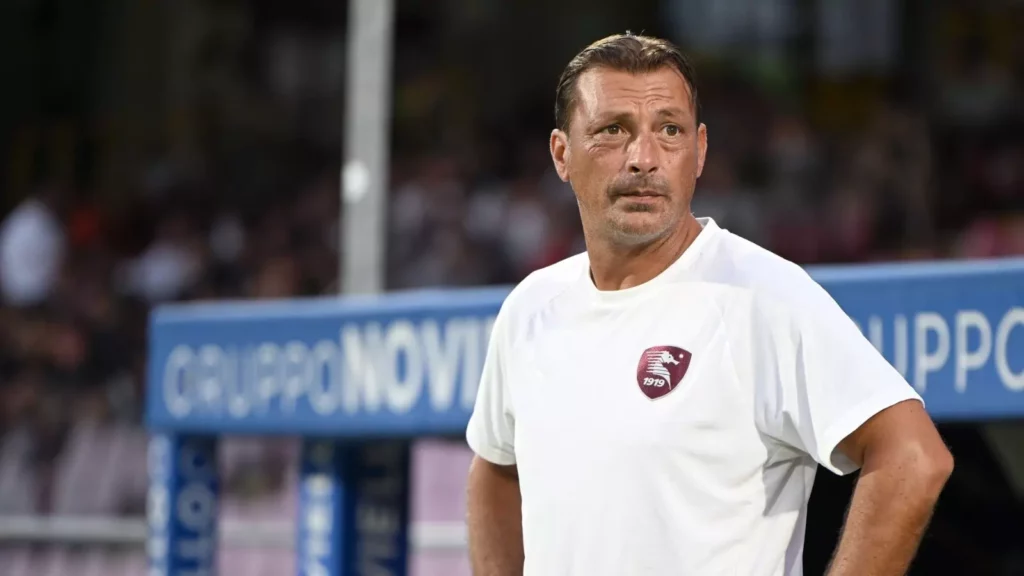 Raffaele esonerato dalla Salernitana