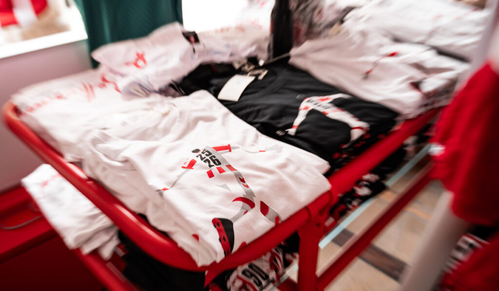Maglie Bellissimi per celebrare la stagione