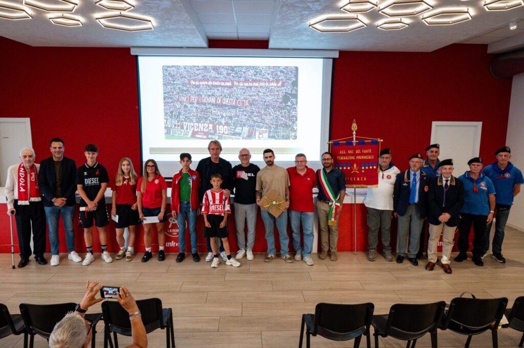 Vicenza consegna le borse studio